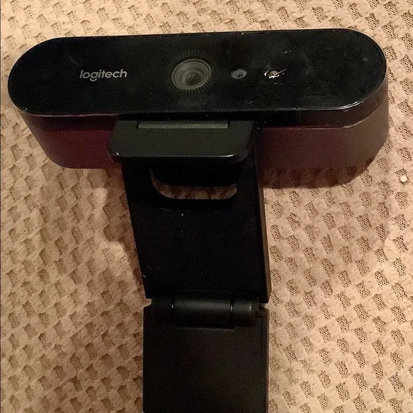 Logitech 4K PRO WEBCAM with right light 3 and HDR Black